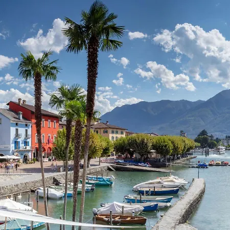 Junior Classic-13 By Interhome *