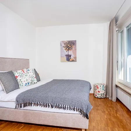 Junior Classic-13 By Interhome אסקונה