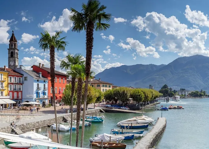 Modern-13 By Interhome *